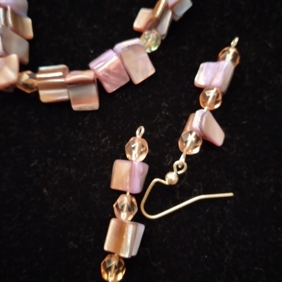 Handcrafted gorgeous set - Picture 3 of 3